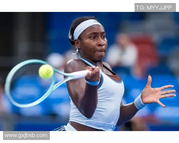 武汉网球队在全国锦标赛积分榜上以50分稳居第一名，表现出色引人瞩目